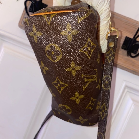 📣📣Sold📣📣Authentic Louis Vuitton Mini Speedy♥️ - Picture 13 of 16